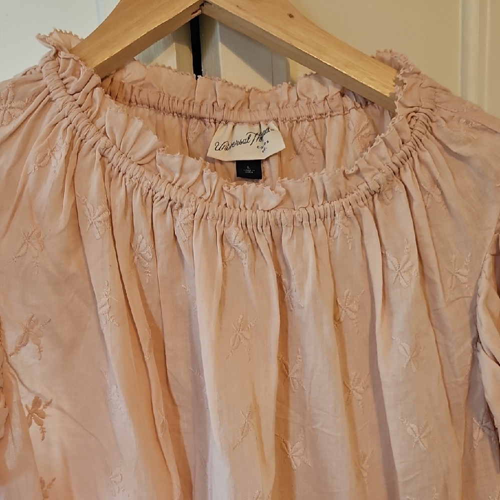 Universal Thread Peach Ruffle Blouse - Picture 2 of 4